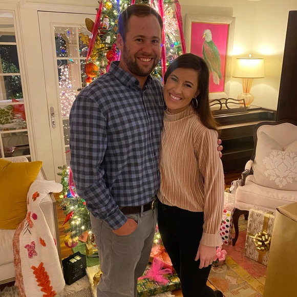 Meet your Posher, Caroline - Picture 1 of 1